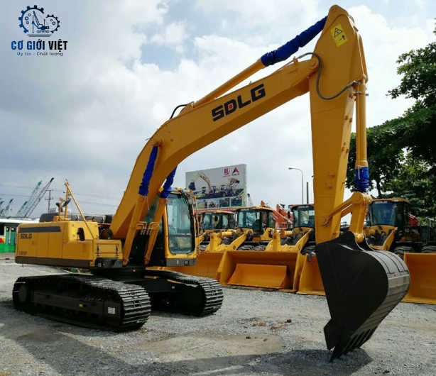 Xe cẩu 